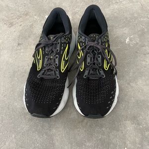 Brooks Glycerin 20 athletic shoes , men’s Size 11